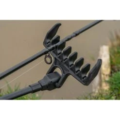 Korum Angle Tilt Quiver Rest - Hengelsportknaller 6 Korum Angle Tilt Quiver Rest - Hengelsportknaller -Korum Viswereld korum angle tilt quiver rest 2