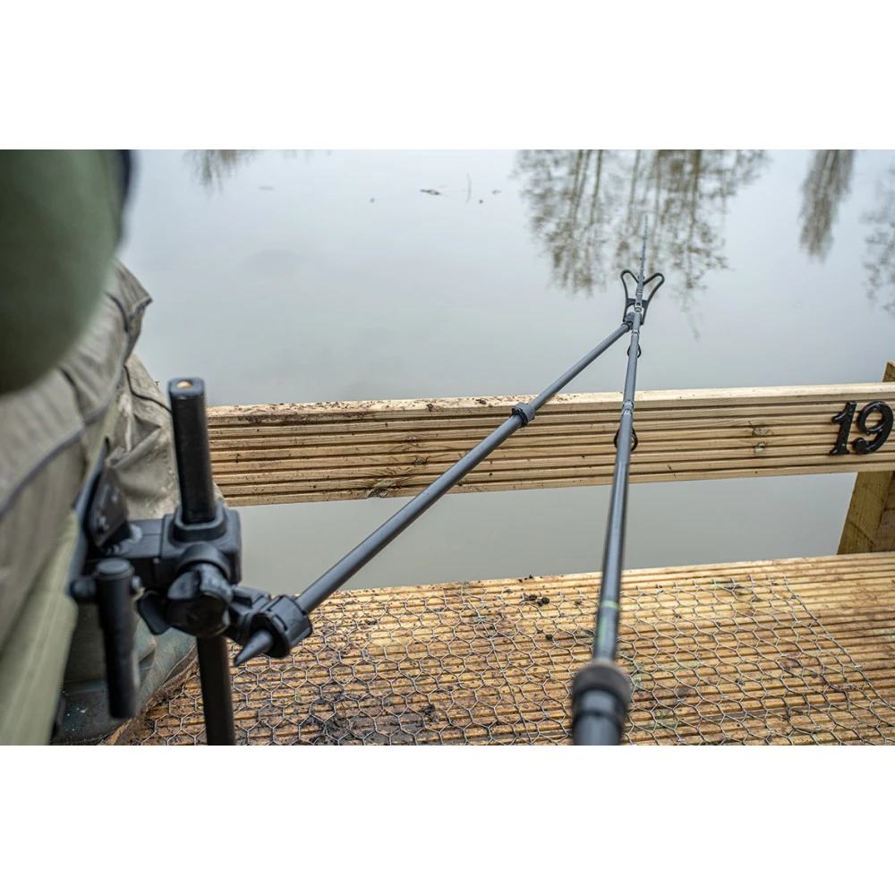 Korum Any Chair Telescopic Feeder Arm 2 Korum Any Chair Telescopic Feeder Arm - Afbeelding 2