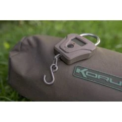 Korum Compact Digital Scales - Hengelsportknaller -Korum Viswereld korum compact digital scales 3