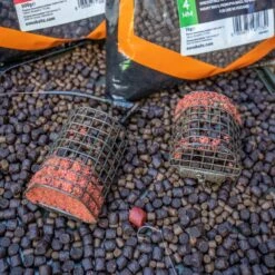 Korum River Cage 45 Gr Feeder -Korum Viswereld korum river cage feeders 45 gr 3