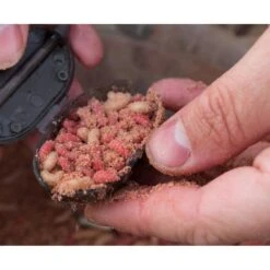 Korum Swivel Grub Mini 30 Gr Feeder -Korum Viswereld korum swivel grub feeder mini 30 gr 2